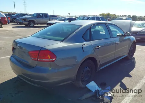 2014 Volkswagen Passat 2.5L S из США, поврежденный, VIN 1VWAP7A39EC006707